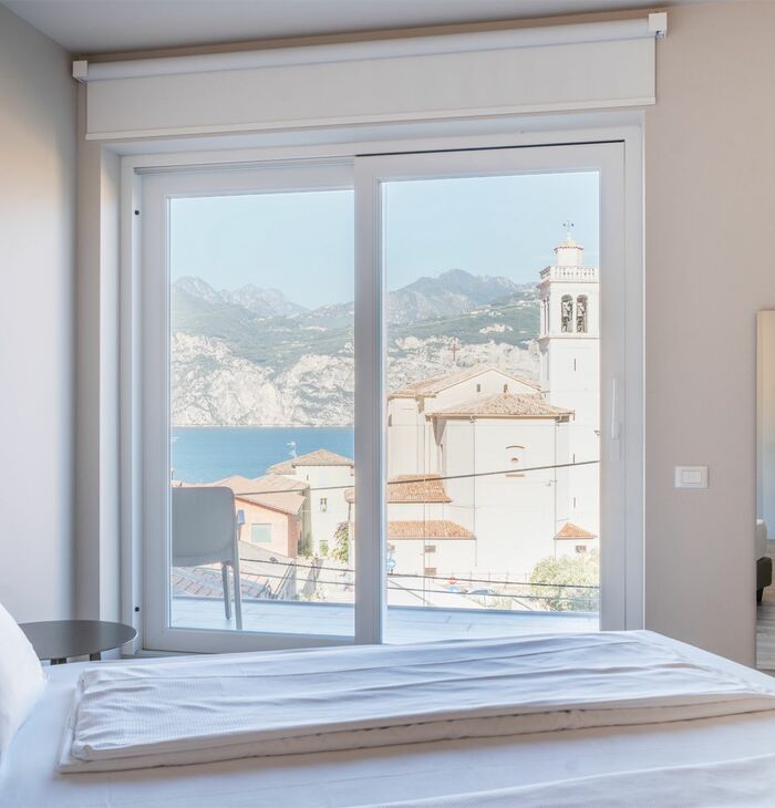 Deluxe Zimmer mit Balkon und Seeblick | Freier Blick auf den See