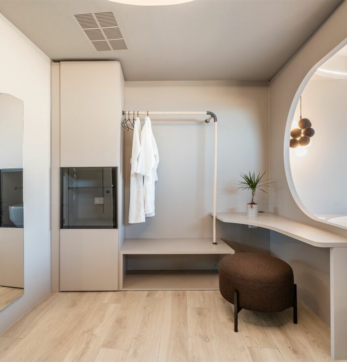 Superior Junior Suite with balcony and lake view | Elegance with a view