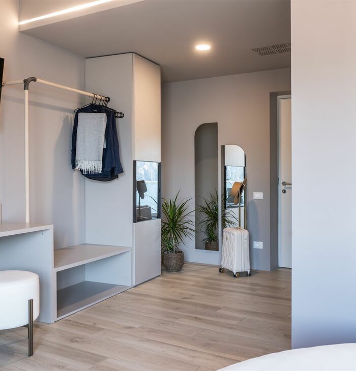 Junior Suite Deluxe mit Balkon und Seeblick | Design und Atmosphäre